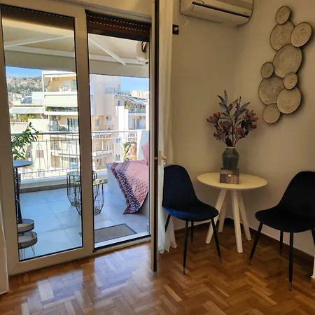 Bachelor Penthouse With Roof Garden Access, 15 M Walk To Acropolis Αθήνα